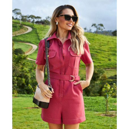 MACAQUINHO LINHO TERRA COTA/ M: Conforto e estilo para dias ensolarados e descontraídos.